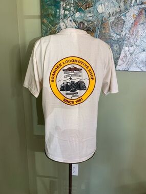 Vintage Norfolk Southern Railway T-shirt.